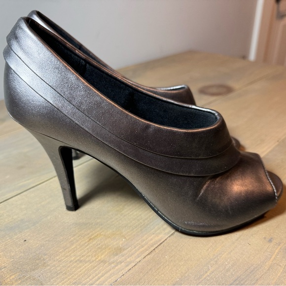 Fioni pumps - Picture 2 of 7